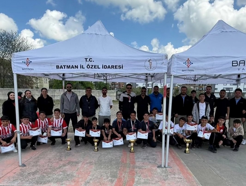 12 OKULUN KATILDIĞI BOCCE TURNUVASI NEFES KESTİ