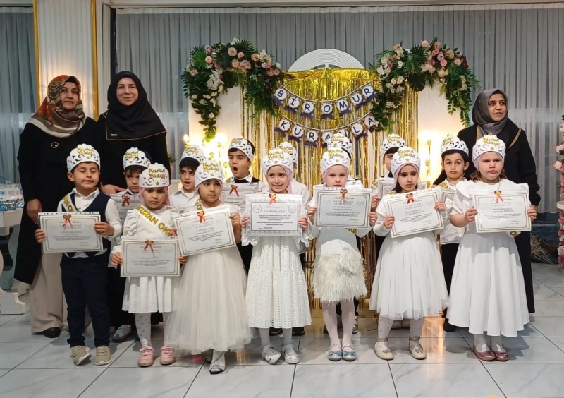Batman’da Miniklere Kur’an’a Geçiş Töreni
