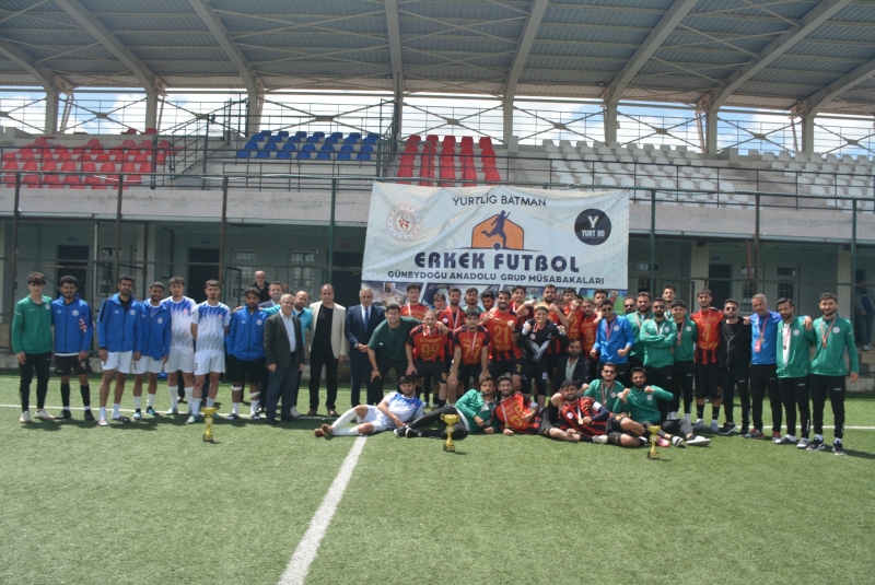 YURTLİG FUTBOL BÖLGE ŞAMPİYONASI BATMAN’DA TAMAMLANDI