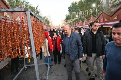 100 Yılın Aşı damaklarda