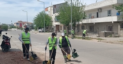 2 MAHALLEDE KAPSAMLI TEMİZLİK