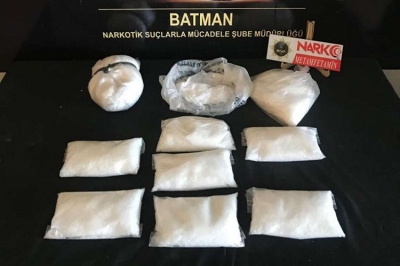 3.5 kilo metamfetamin maddesi ele geçirildi