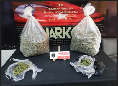 4 KİLO 440 GRAM SKUNK ELE GEÇİRİLDİ