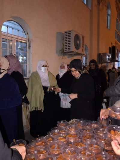 AK Parti Batman İl Başkanlığı'ndan Tatlı İkramı