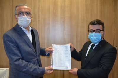 AK Parti Batman İl Başkanı Gür, Mazbatasını Aldı