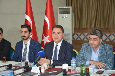 ALİ BABACAN, BATMAN'A ÇIKARMA YAPTI