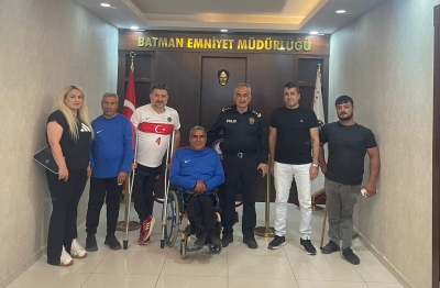Ampute Spor Kulübü’nden Emniyete Destek Ziyareti