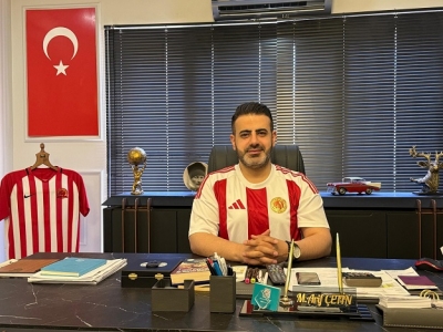 BAŞKAN ÇETİN'DEN 300 BİN TL ŞAMPİYONLUK PRİMİ