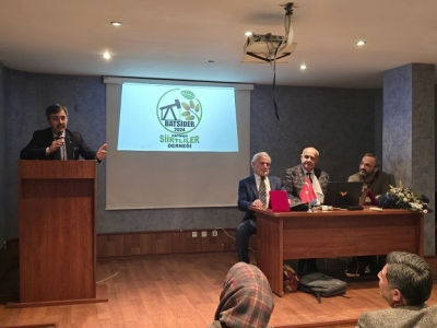 Batman Siirtliler Derneği'nden Kaynaşma ve Plaket Takdim Gecesi