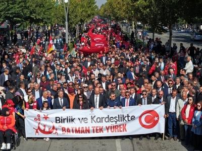 Batman Üniversitesi Birlik ve Kardeşlik İçin Yürüdü
