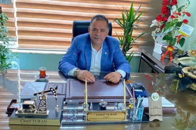 “BATMAN’I İLÇE YAPIN, HAVALİMANINI KAPATIN”