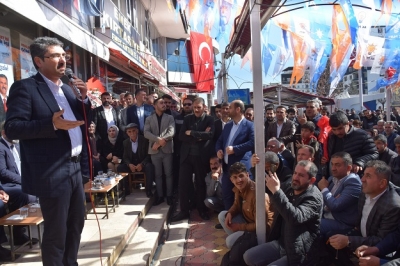 Batman'ın Kozluk ilçesinde AK Parti seçim lokalinin açılışı yapıldı.