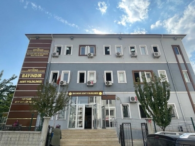 BAYINDIR MAHALLESİ'NDE 7 ÜNİTELİK AĞIZ DİŞ SAĞLIĞI POLİKLİNİĞİ AÇILDI