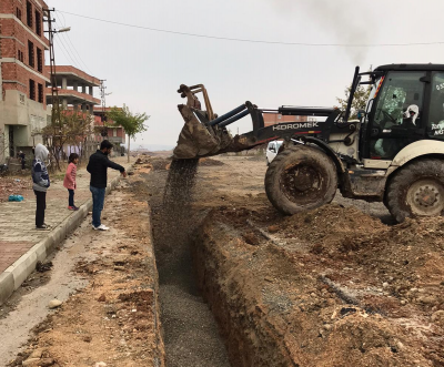 BELEDİYE 16 BİN 272 METRE BORU HATTI DÖŞEDİ