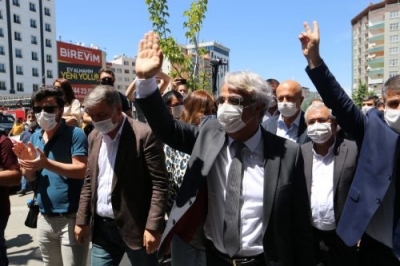 ‘Birlikte mücadele çağrısı yapıyoruz’