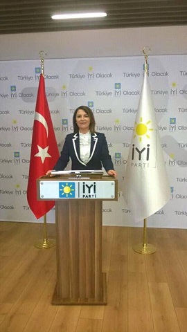 “BÜTÜN KADINLAR İYİ PARTİYE OY VERMELİ”