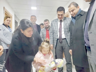 Canpolat’tan Depremzedelere Ziyaret