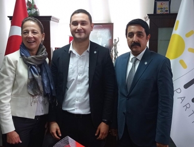 ÇELİK, TARSUS’TA HALK TOPLANTISI YAPTI