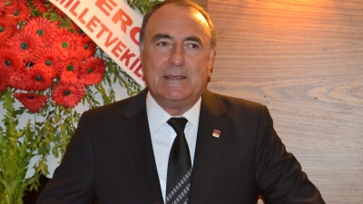 CHP’li Yaşar, esnafın sorunlarına dikkat çekti