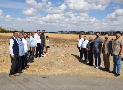 “ÇİFTÇİLER VE HAL ESNAFI ÇEVRE YOLUNU BEKLİYOR”