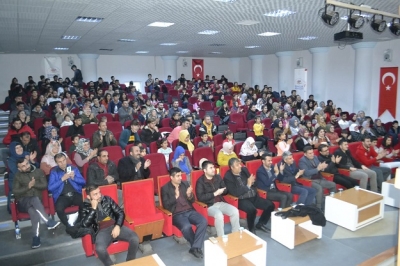 ‘CİMRİ’NİN ISLAHI’ KOZLUK’TA SAHNELENDİ