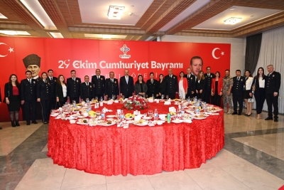 Cumhuriyet Bayramı Kutlamaları Kabul Töreni ile Son Buldu