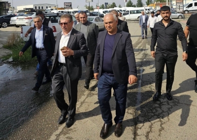 DEMİR VE BADEM’DEN OTO GALERİCİLERİNE ÇIKARMA