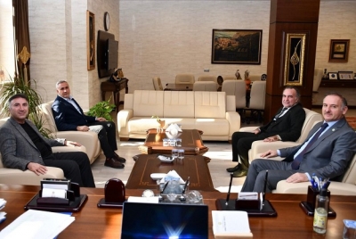 Demir'den Güllüoğlu’na İade-i Ziyaret