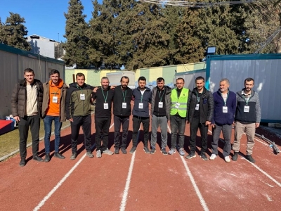 DEPREM BÖLGESİNDE ADRESE TESLİM İŞ YAPTILAR