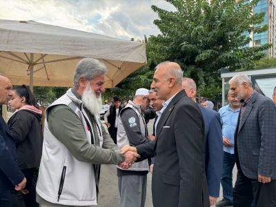 DOĞRU’DAN UMUT KERVANI’NIN YARDIM KERMESİNE ZİYARET