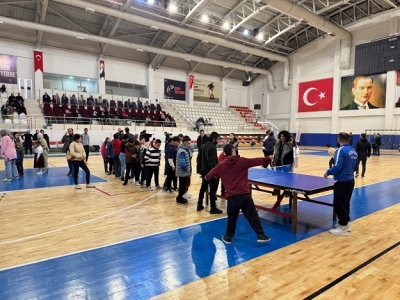 DOWN SENDROMLULAR SAHAYA İNDİ…