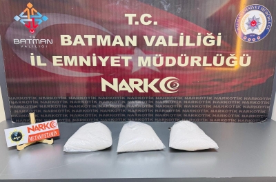 Durdurulan tırda metamfetamin ele geçirildi
