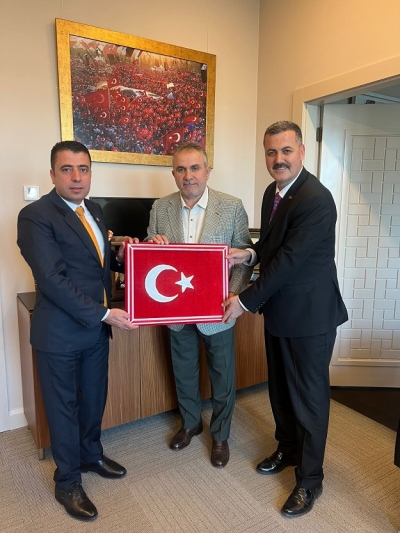 EKREMOĞLU’NDAN ANKARA’DA ÜST DÜZEY GÖRÜŞME