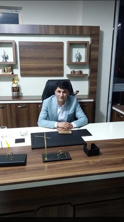 ELMA SOKAĞINI HİZAYA GETİREN BAŞKAN