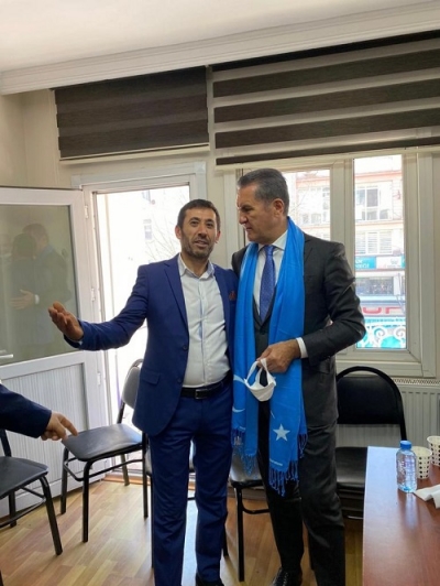 ESENLER’E GÜÇLÜ BAŞKAN