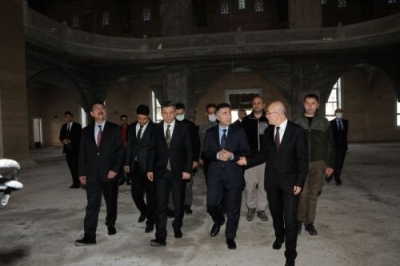 Eski Bakan Şimşek, üniversiteyi ziyaret etti