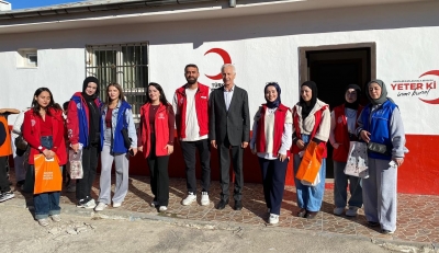 GENÇLERDEN KIZILAY’A ZİYARET