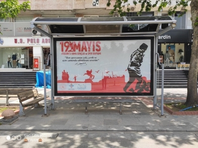 GENÇLİKTEN BİLLBOARD’LI 19 MAYIS KUTLAMASI