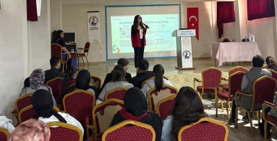 GENÇLİKTEN ZİYA GÖKALP’TE “GENÇ 2030 MODÜL 1” EĞİTİMİ