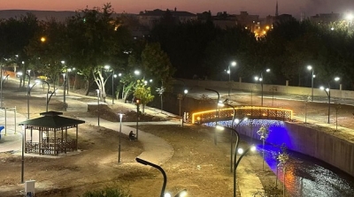 HABİP BAŞKAN PARKI YANINA IŞIKLI ASMA KÖPRÜ