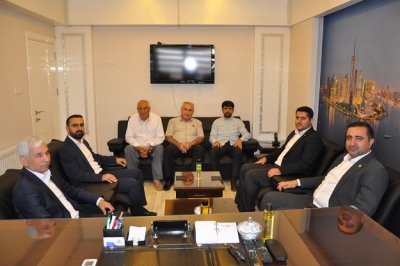“Halkımıza hizmet için vekil olduk”