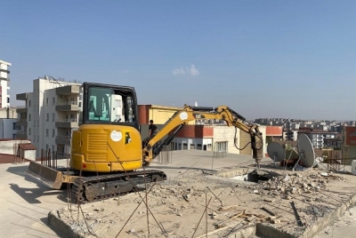 HALKIN GÜVENLİĞİNİ TEHDİT EDEN KAÇAK YAPILAR YIKILIYOR