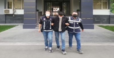 HASTALARIN MOTOSİKLETLERİNİ ÇALIYORDU