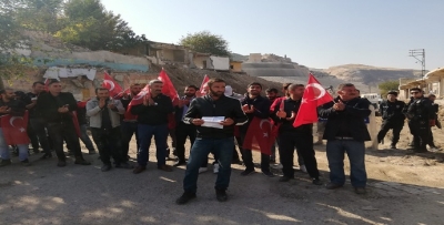 “hem eskisi hem de yenisinden olduk”