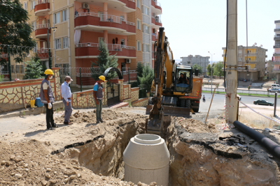 İMARA AÇILAN BÖLGELERDE ALTYAPI ÇALIŞMALARI SÜRÜYOR