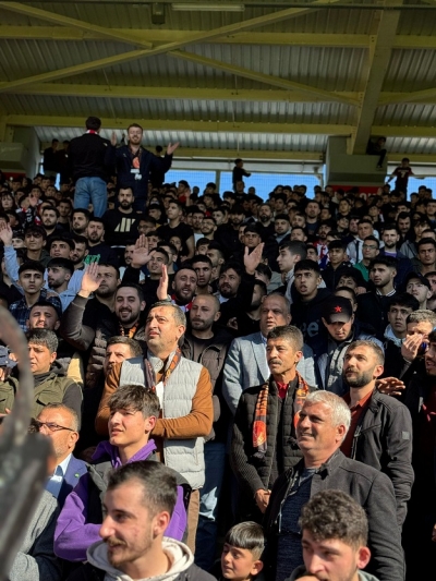 İŞTE DEMOKRASİNİN KARESİ