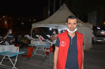 İYİLİK GENÇLİĞİN KANINDA VAR