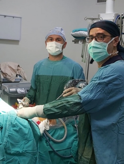 KAPALI YÖNTEM İLE HİSTEREKTOMİ OLAN HASTA ERTESİ GÜN TABURCU OLDU.