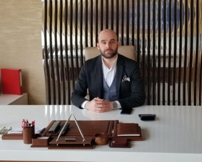 Karabulut, makam araçlarını satıyor