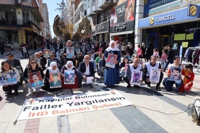 Kayıp yakınları, Halepçe’yi andı